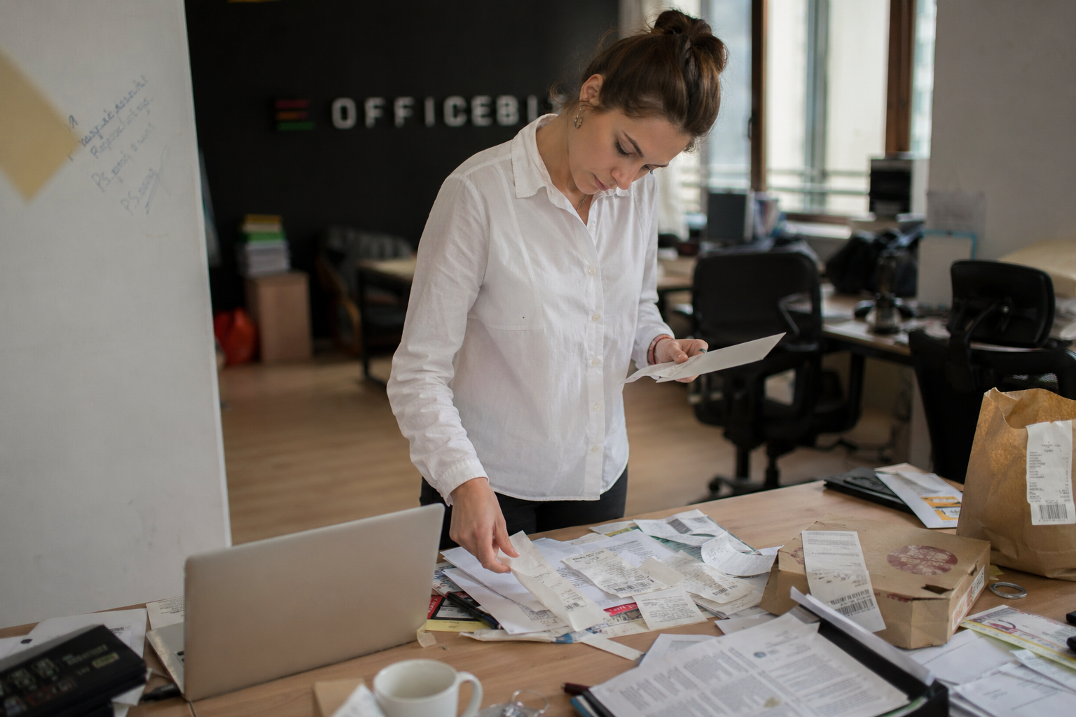 Pre Office Bite — neorganizovan office menadžer