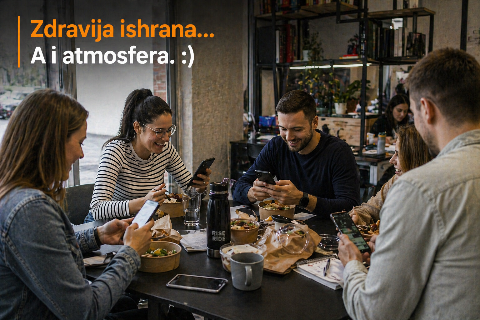 Tim oko stola poručuje preko Office Bite — zdravija ishrana i bolja atmosfera